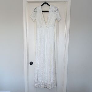 Elegant White Lace Maxi Dress